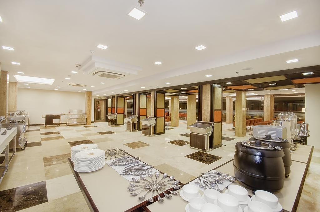 Palm Spring A Boutique Hotel New Delhi Extérieur photo