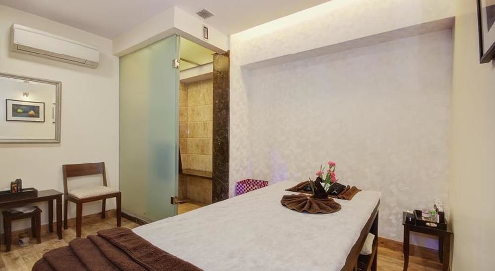 Palm Spring A Boutique Hotel New Delhi Extérieur photo